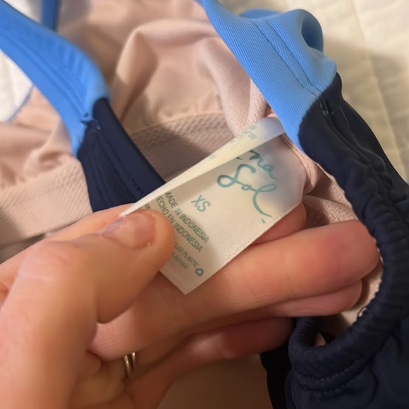 Kona Sol Target XS color block One piece swimsuit summersalt - Picture 3 of 5